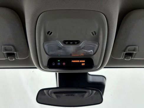 Used 2025 Buick Encore GX Preferred FWD image 40