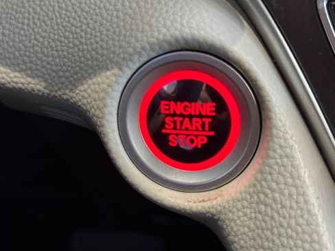 Used 2018 Honda Accord LX image 27