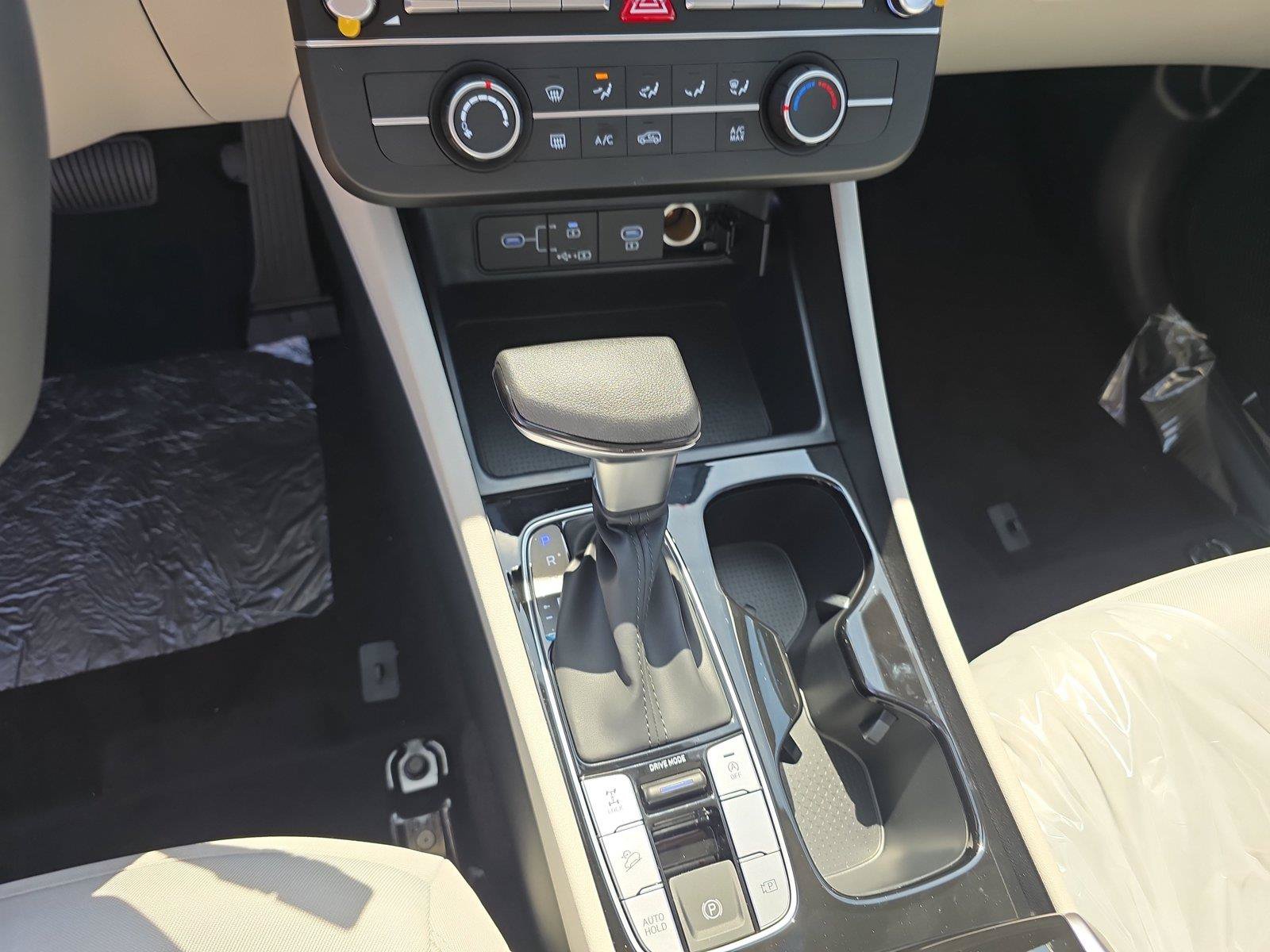 New 2026 Hyundai Tucson SE AWD/4WD image 18