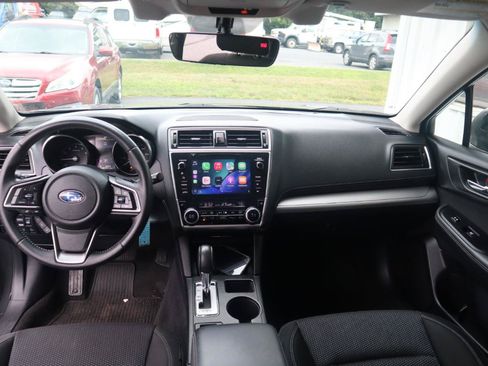 Used 2018 Subaru Outback 2.5i Premium AWD/4WD image 55