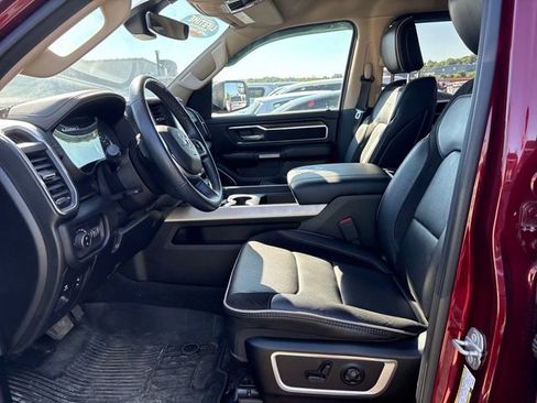 Used 2020 RAM 1500 Laramie AWD/4WD image 7