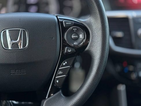 Used 2016 Honda Accord LX image 23