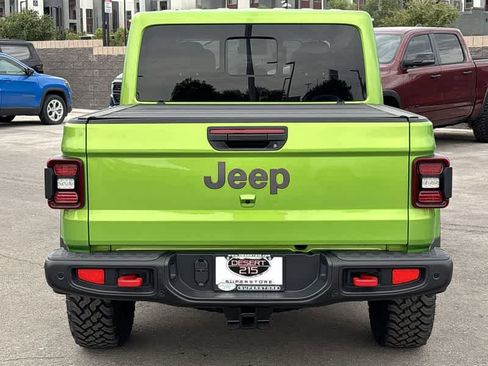New 2025 Jeep Gladiator Rubicon image 5