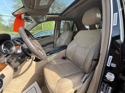 Used 2015 Mercedes-Benz ML 250 BlueTEC 4MATIC image 9