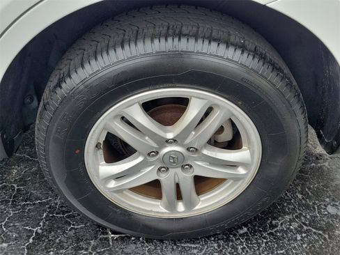 Used 2010 Hyundai Santa Fe GLS w/ Premium Pkg 2 image 8