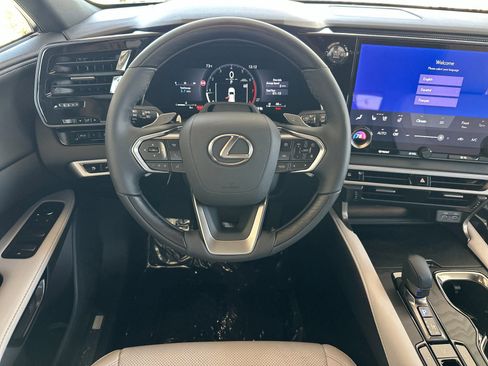 Used 2026 Lexus RX 350 FWD image 16
