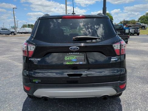 Used 2018 Ford Escape SEL AWD/4WD image 6