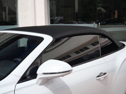 Used 2023 Bentley Continental GT V8 AWD/4WD image 11