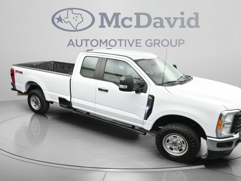Used 2023 Ford F250 XL w/ 360-Degree Camera Package AWD/4WD image 32