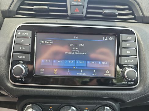 Used 2025 Nissan Versa S FWD image 26