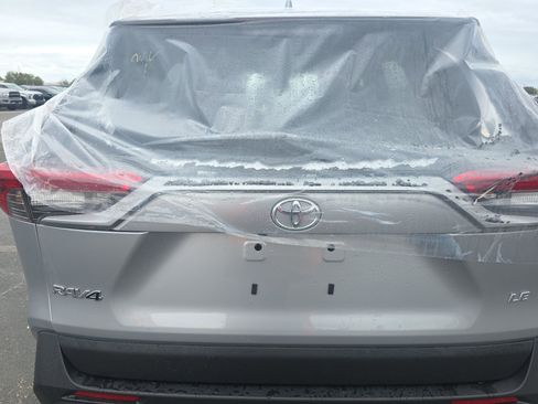 Used 2025 Toyota RAV4 LE image 18