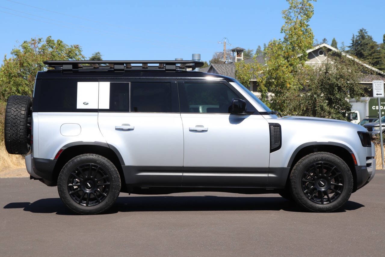 Used 2020 Land Rover Defender 110 SE AWD/4WD image 11