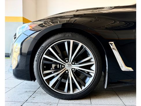 Used 2019 INFINITI Q60 3.0t RWD image 3