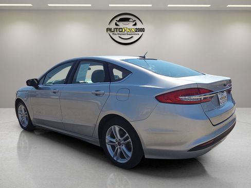 Used 2018 Ford Fusion S image 5