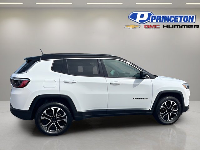 Used 2024 Jeep Compass Limited AWD/4WD image 8