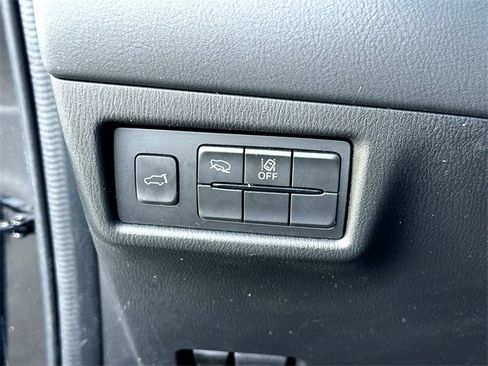 Used 2025 MAZDA CX-5 AWD 2.5 S w/ Preferred Package image 17