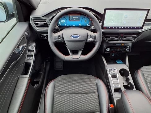 Used 2023 Ford Escape ST-Line Elite image 12