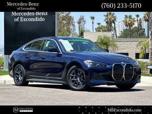 Used 2023 BMW i4 eDrive35 w/ Premium Package RWD image 1