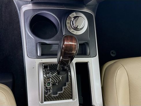 Certified 2019 Toyota 4Runner Limited AWD/4WD image 18