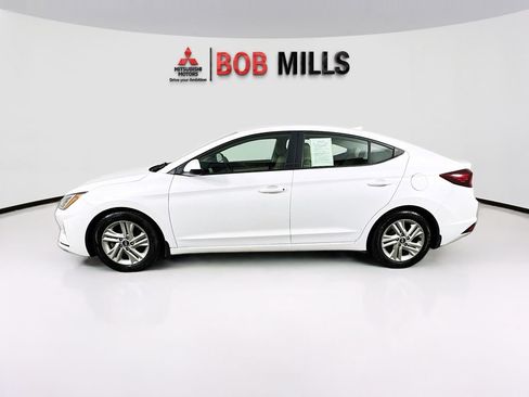 Used 2020 Hyundai Elantra SEL w/ Convenience Package (C2) FWD image 4