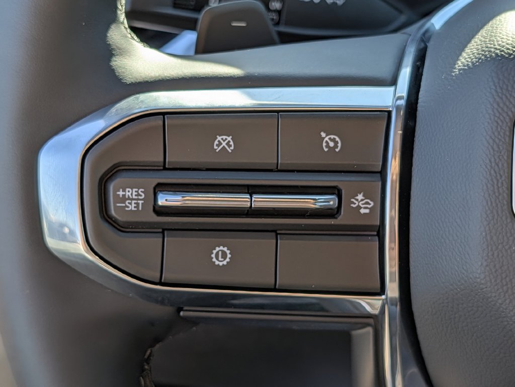 New 2027 GMC Acadia Elevation w/ Black Edition FWD image 18