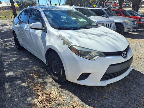 Used 2015 Toyota Corolla L FWD image 1