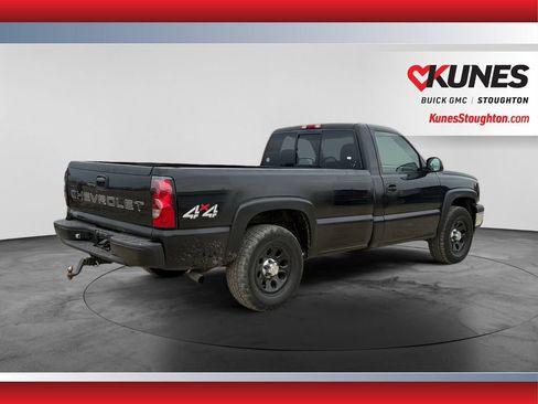 Used 2006 Chevrolet Silverado 1500 W/T AWD/4WD image 7