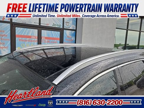 Used 2022 Hyundai Santa Fe Limited FWD image 18