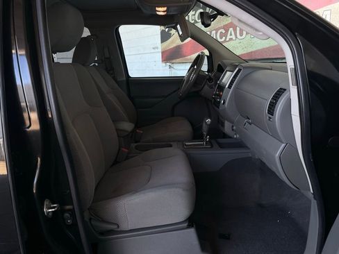 Used 2019 Nissan Frontier SV w/ Value Truck Package image 17