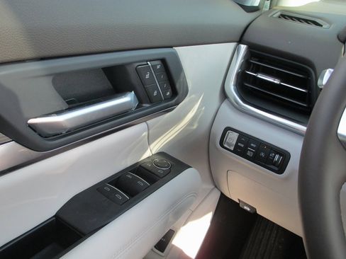 New 2026 GMC Terrain Denali image 14