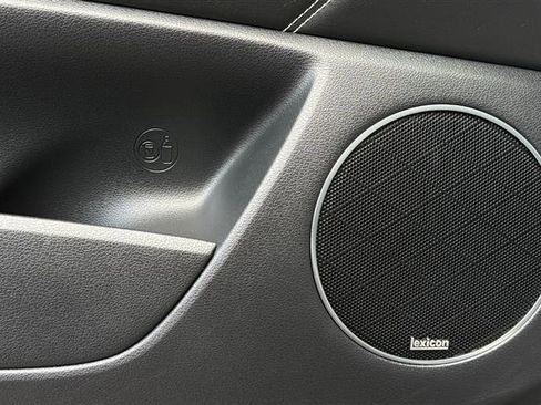 Used 2023 Genesis GV80 3.5T w/ Advanced Package image 12