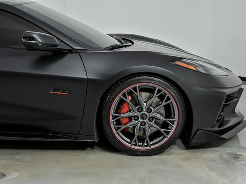 Used 2023 Chevrolet Corvette Stingray Premium Cpe w/ Z51 Performance Package RWD image 15