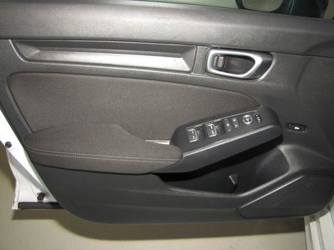 Certified 2024 Honda Civic Sport image 10