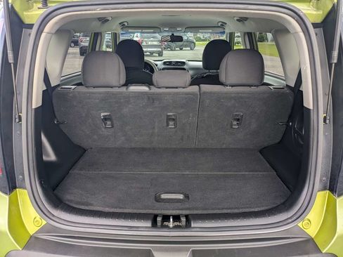 Used 2015 Kia Soul FWD image 14