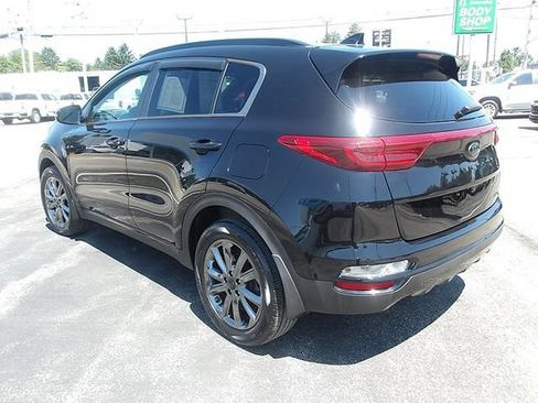 Used 2021 Kia Sportage S w/ S AWD Premium Package image 5
