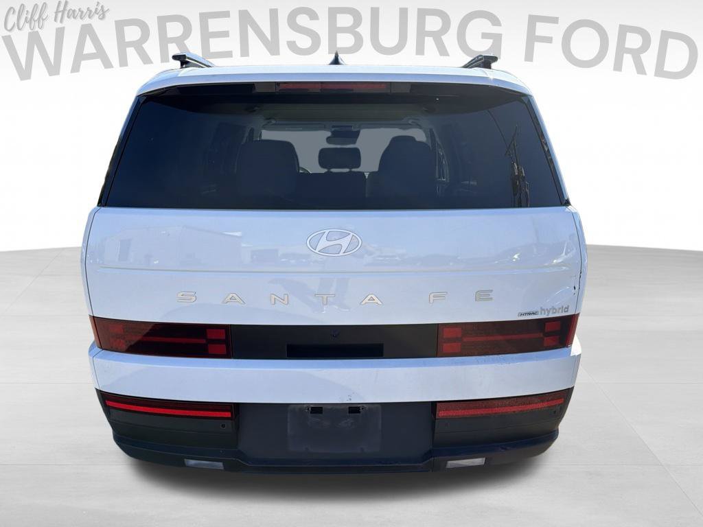 Used 2025 Hyundai Santa Fe SEL AWD/4WD image 6