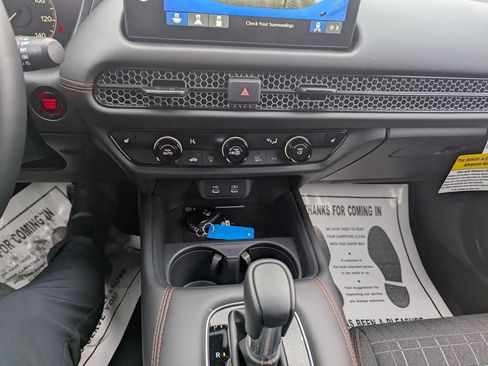 New 2026 Honda HR-V Sport image 17