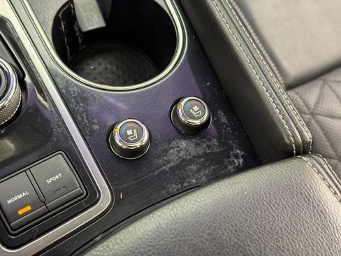 Used 2018 Nissan Maxima Platinum image 32