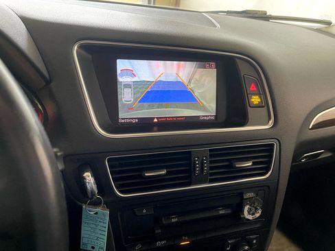 Used 2011 Audi Q5 2.0T Premium Plus image 29