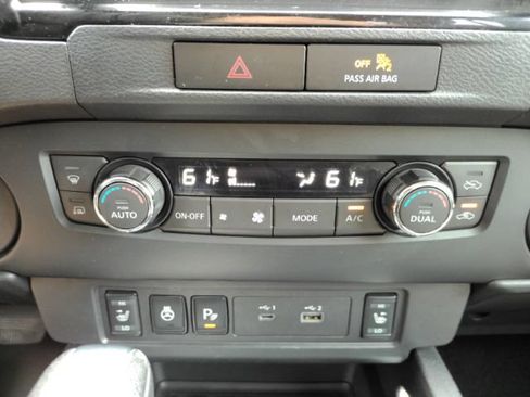 Used 2022 Nissan Frontier SV RWD image 42