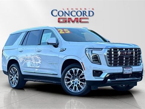 Used 2025 GMC Yukon Denali image 1