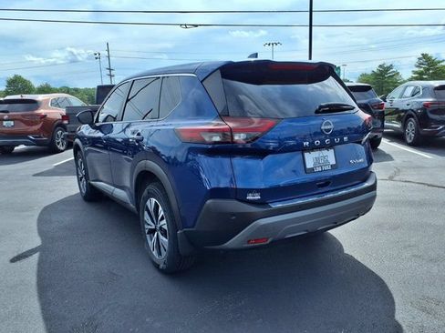 Used 2023 Nissan Rogue SV AWD/4WD image 23