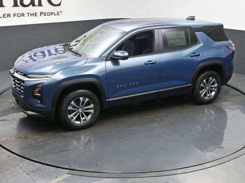 New 2026 Chevrolet Equinox LT w/ Convenience Package II image 22