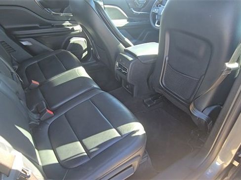 Used 2022 Lincoln Corsair FWD w/ Premium Package image 30