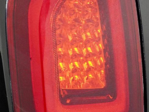 Used 2016 Chrysler 300 S image 44