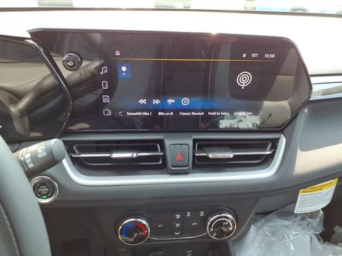 New 2026 Chevrolet TrailBlazer LS FWD image 11