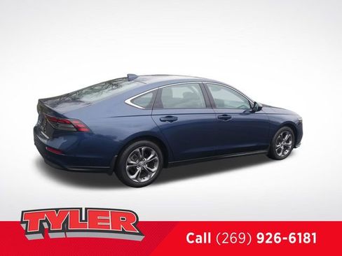 Used 2024 Honda Accord EX image 8