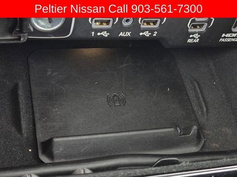 Used 2023 Jeep Grand Wagoneer L 4WD w/ Rear Seat Video Group 1 image 45