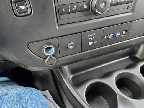 New 2025 Chevrolet Express 2500 w/ Driver Convenience Package image 18