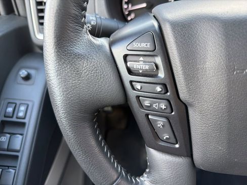Used 2024 Nissan Frontier SL w/ Technology Package image 24